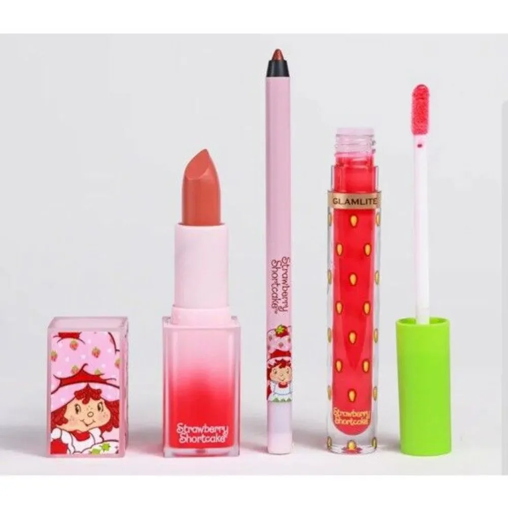 GLAMLITE STRAWBERRY SHORTCAKE BERRY SWEET LIP KIT LIPSTICK GLOSS LINER NEW